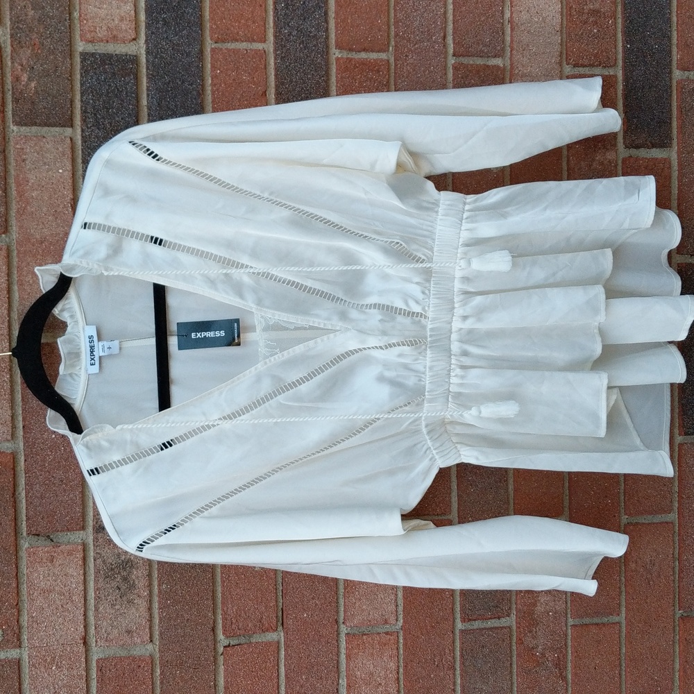 Express Top Size Small - Picture 10 of 16